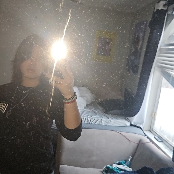 Meet your Posher, Kayla - Picture 1 of 1